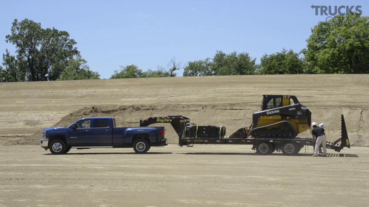 'Video thumbnail for Truck Tips: How to Tow Heavy-Duty Payloads'
