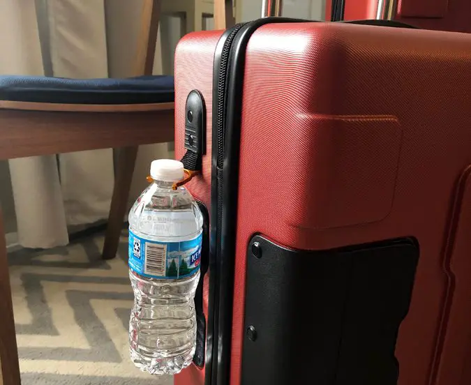 luggage water bottle holder